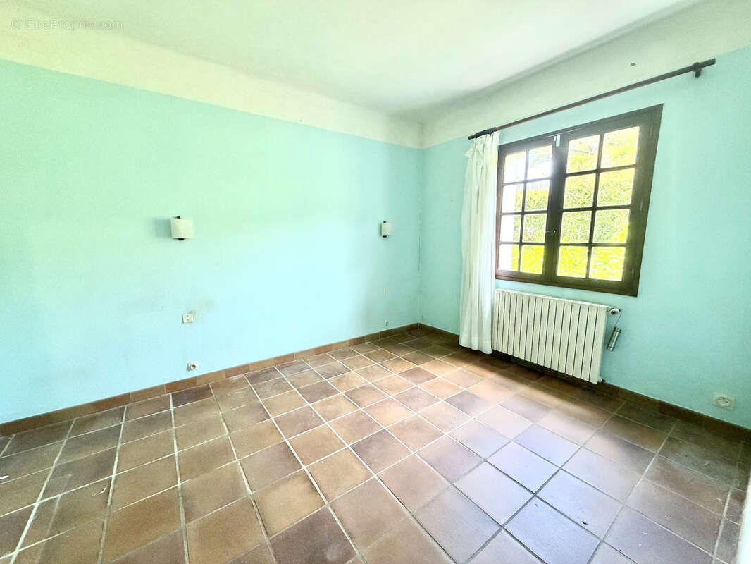 Maison à URRUGNE
