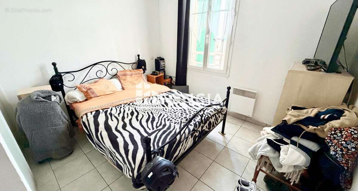 Appartement à LEZIGNAN-CORBIERES