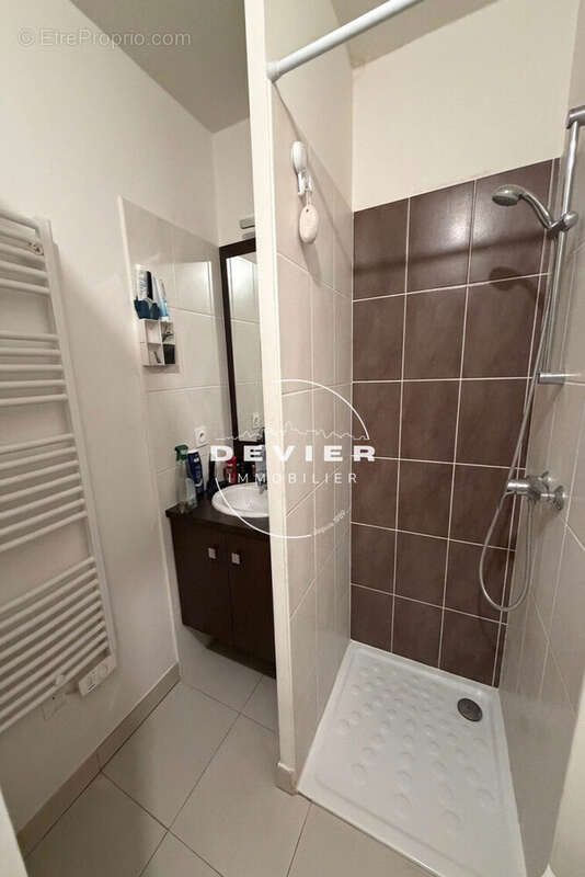 Appartement à CASTELNAU-LE-LEZ