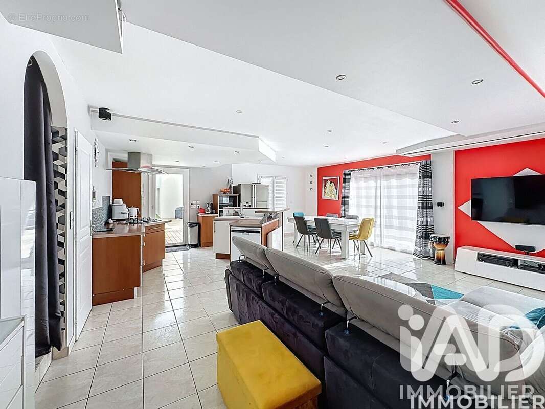 Photo 8 - Maison à TONNAY-CHARENTE