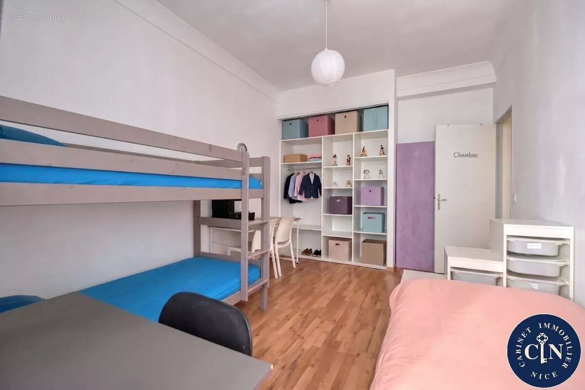 Appartement 82 m² à Nice  - photo 8