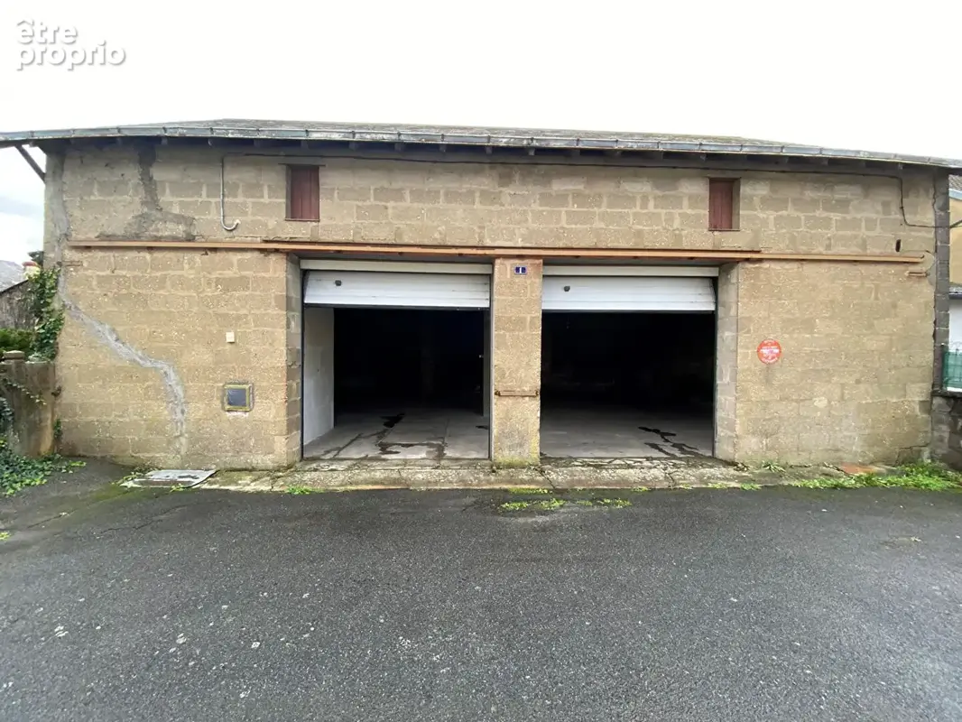 Parking Loudun - photo 1
