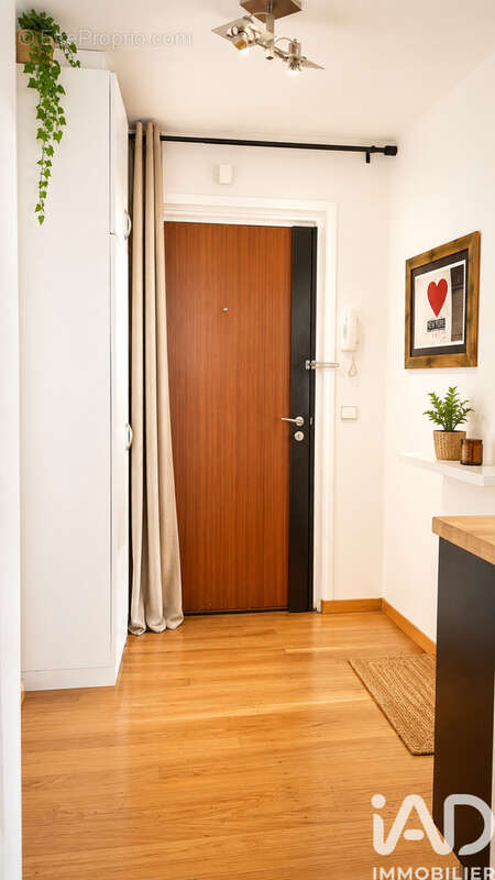 Photo 4 - Appartement à PARIS-19E
