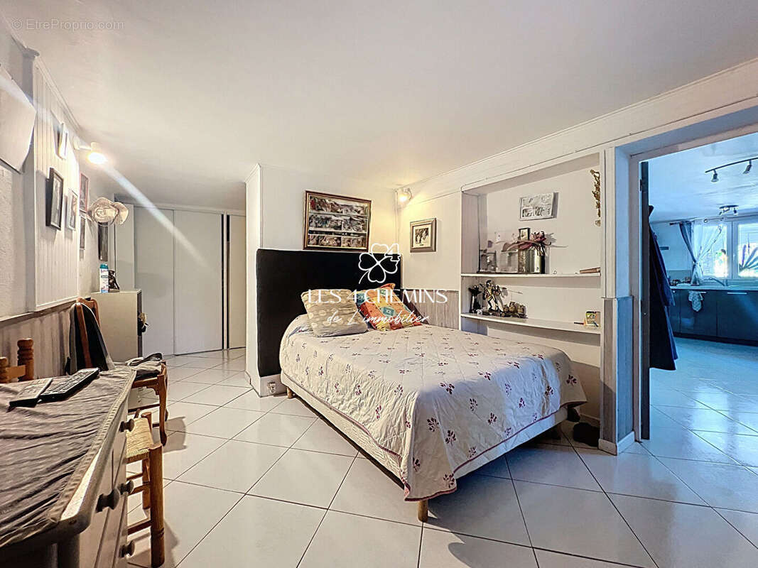 Maison à SAINT-SAVOURNIN