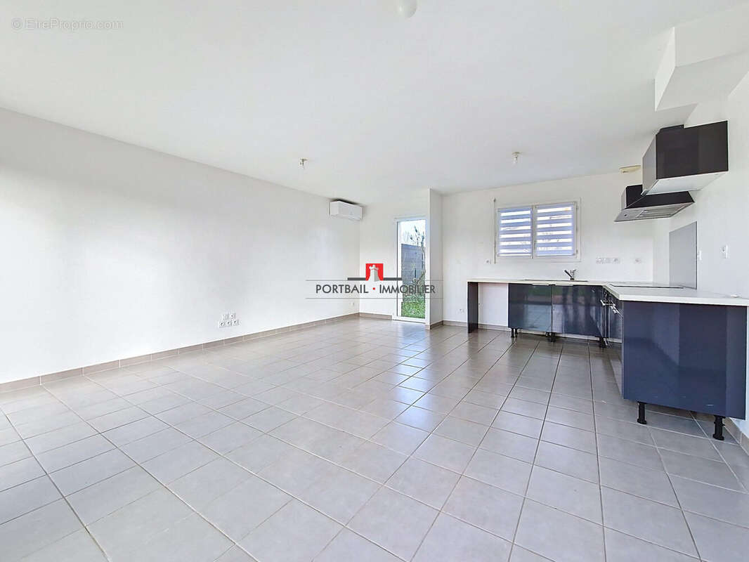 Maison à SAINT-ANDRE-DE-CUBZAC