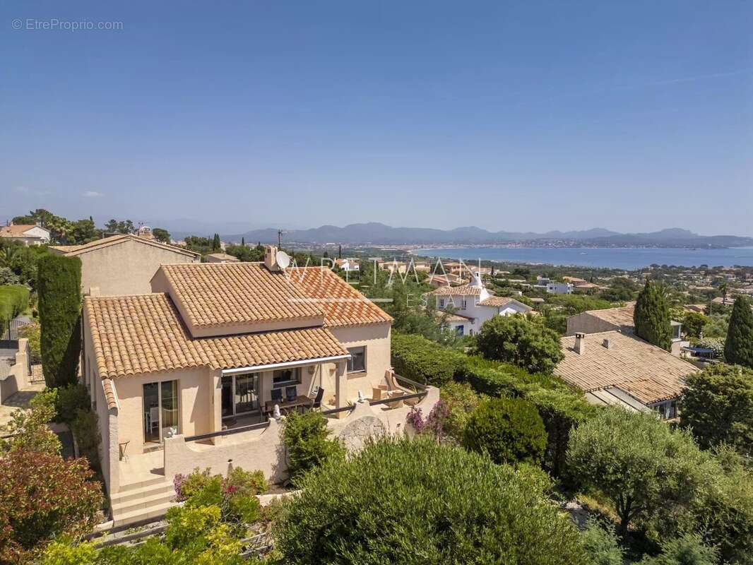 Maison à FREJUS