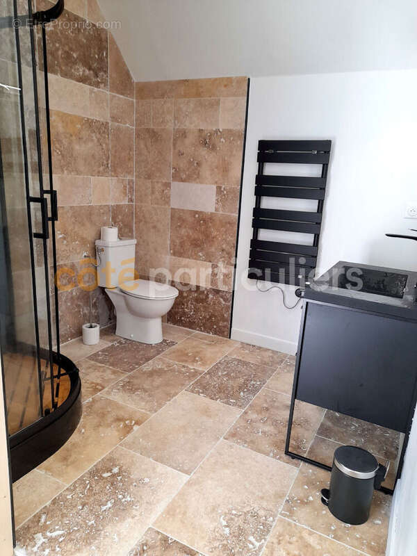 Ensemble immobilier de 3 maisons et possibilité de 2 de plus - Heugueville-sur-Sienne - photo 14