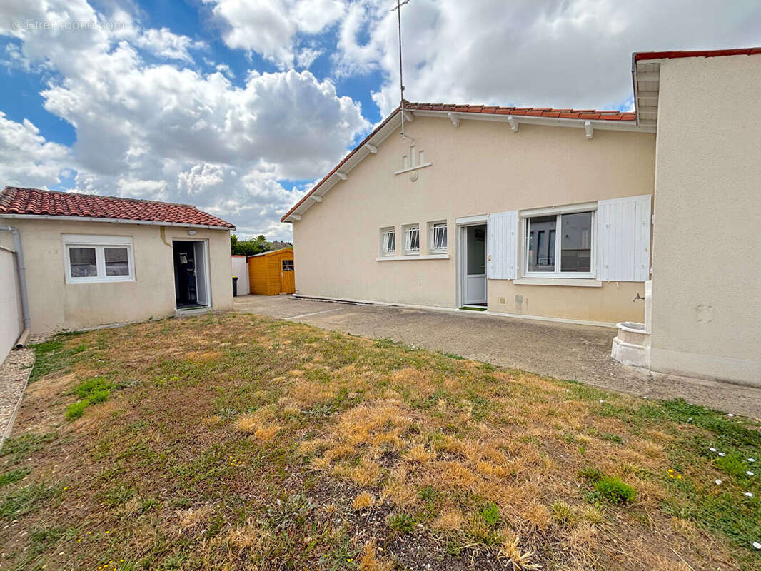 Maison d'exception à vendre au coeur de Saujon - 3 pièces, 83 m² - photo 12