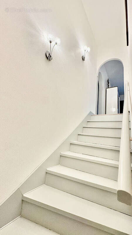 Maison à COULOUNIEIX-CHAMIERS