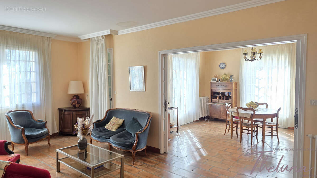 Maison à NIMES