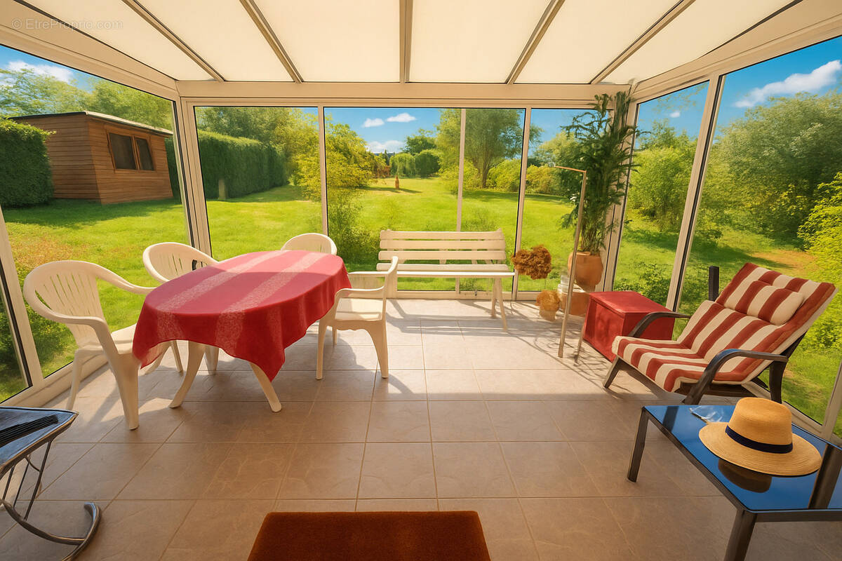 Maison à SAUVIAT-SUR-VIGE