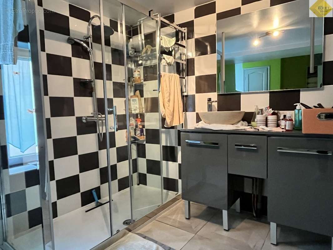 Maison à VICQ-SUR-GARTEMPE