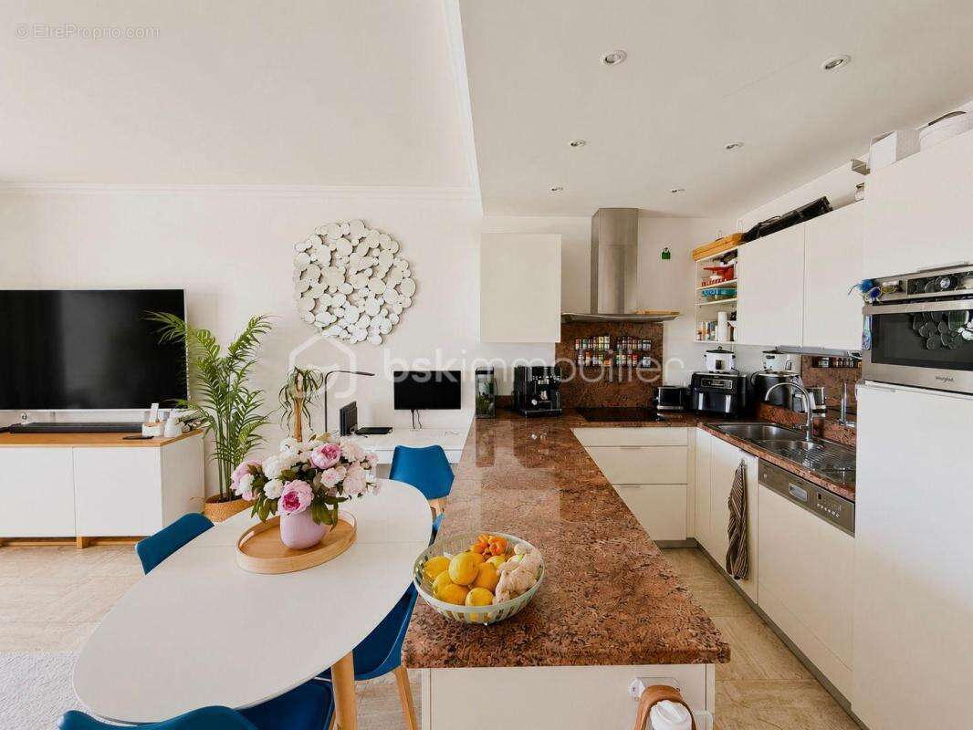 Cannes basse californie - appartement 3pces  66m² - vue mer -calme - proche commerces - photo 5