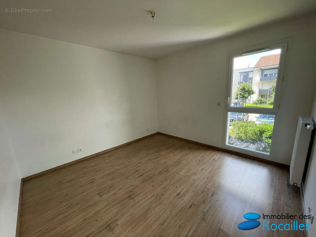 Appartement à REIGNIER
