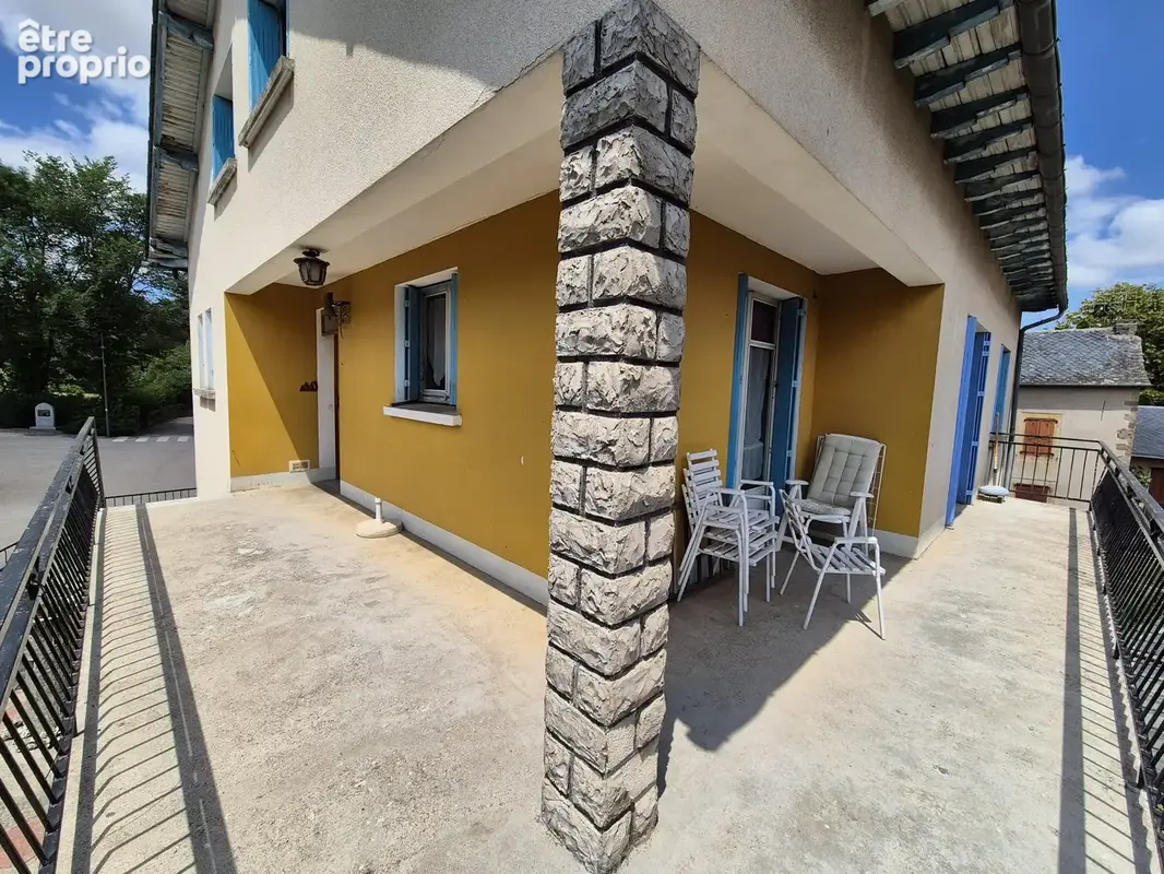 Maison 6 pièces 122 m² à vendre à Flavin (12450) - photo 1