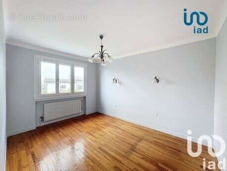 Photo 8 - Maison à MACLAS