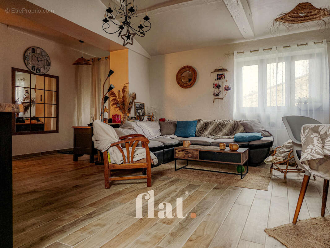 Maison à LA CHEVROLIERE