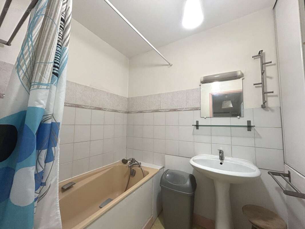 Appartement à SAINTES