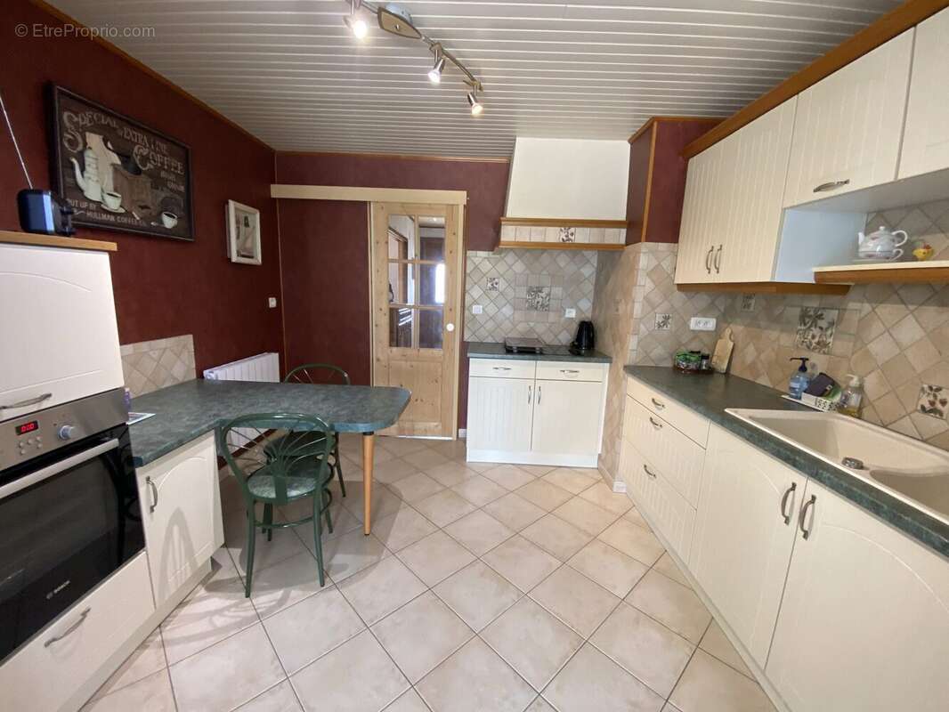 Maison à AUXY