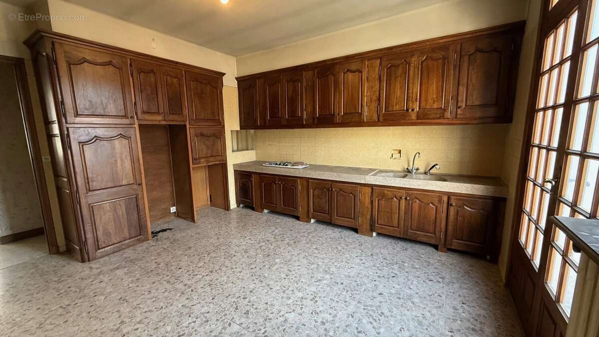 Maison à ROQUEVAIRE