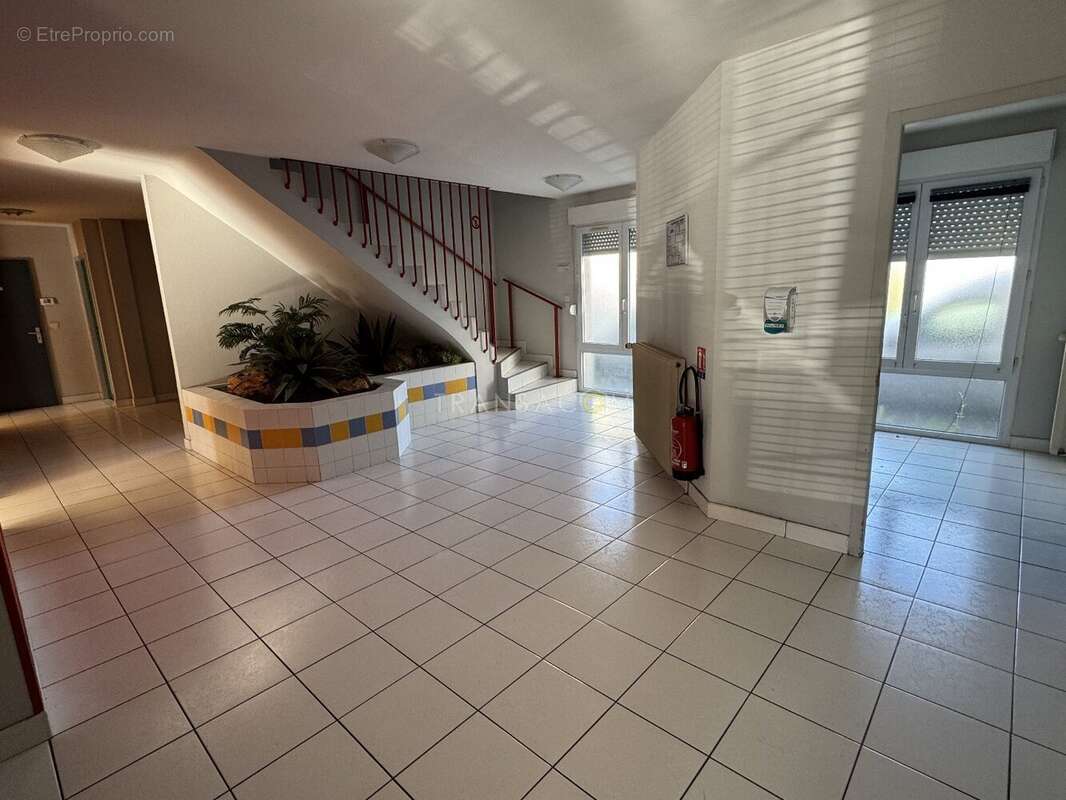 Commerce à SAINT-PIERRE-DES-CORPS