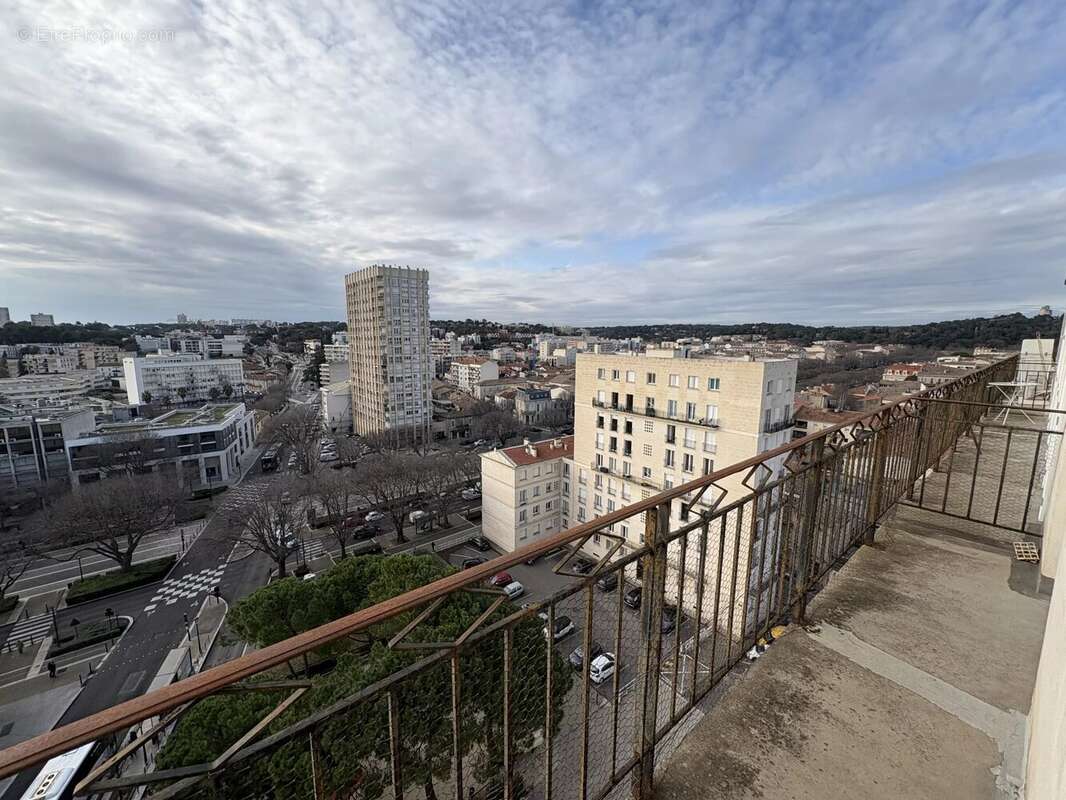 Appartement à NIMES