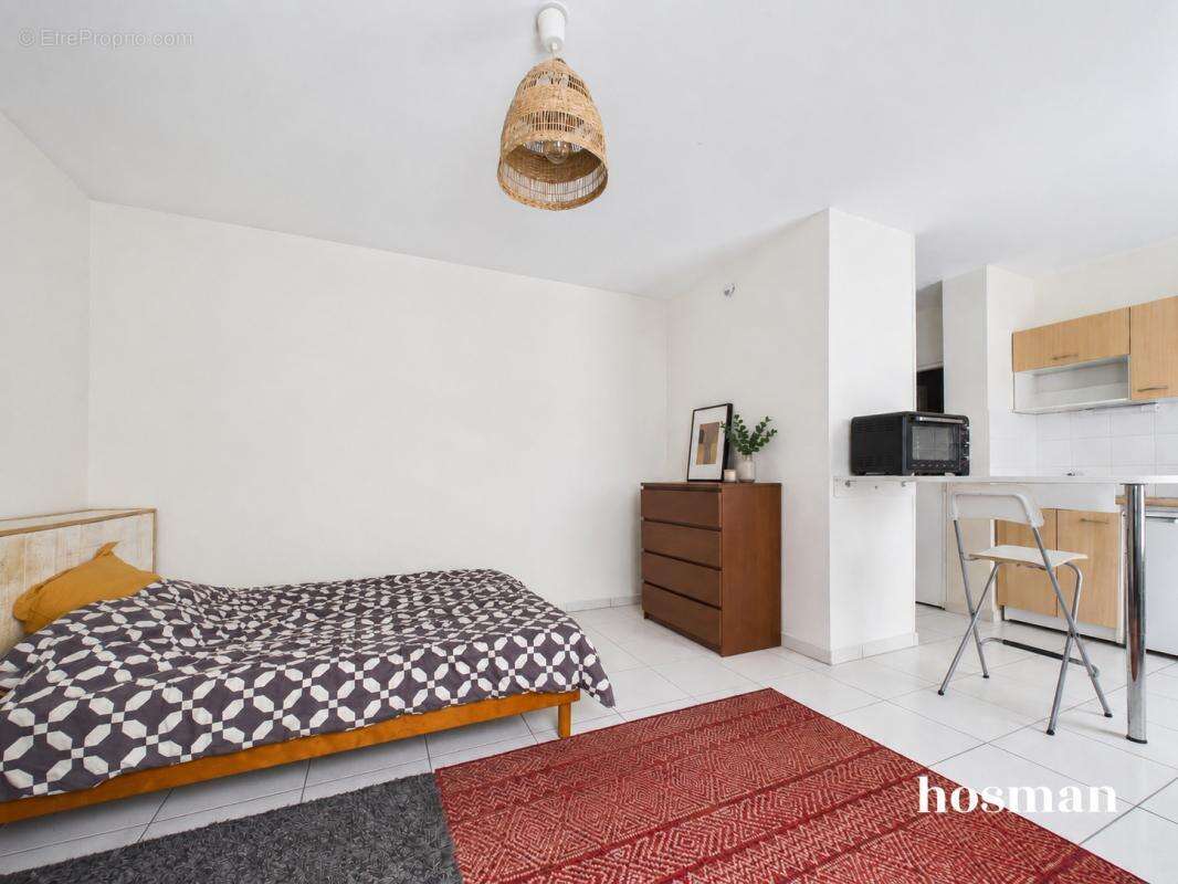 Studio de 27,41 m² - au calme dans une allée privée et sécurisée - quartier Viarme à Nantes - photo 4
