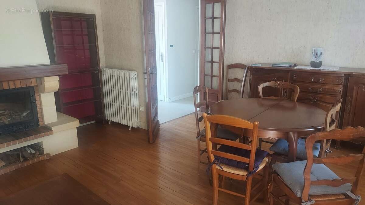 Maison à vendre 4 pièces LACHAPELLE AUZAC (46) - photo 7