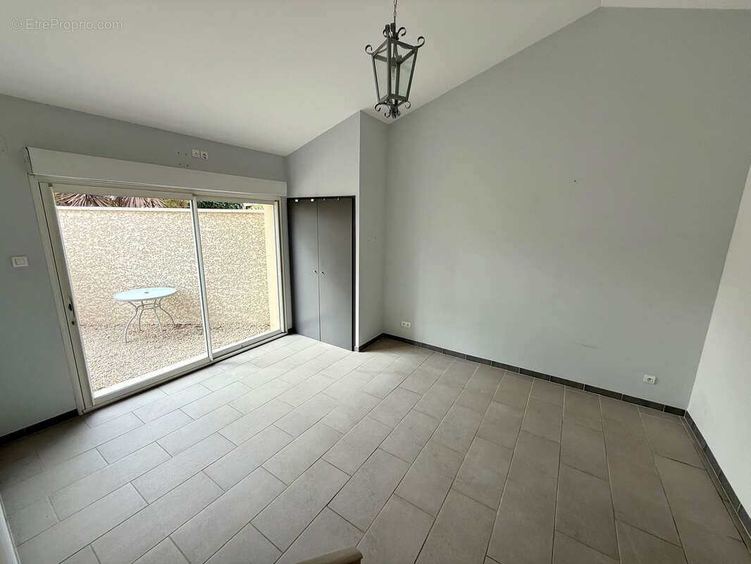 Maison à VILLETELLE