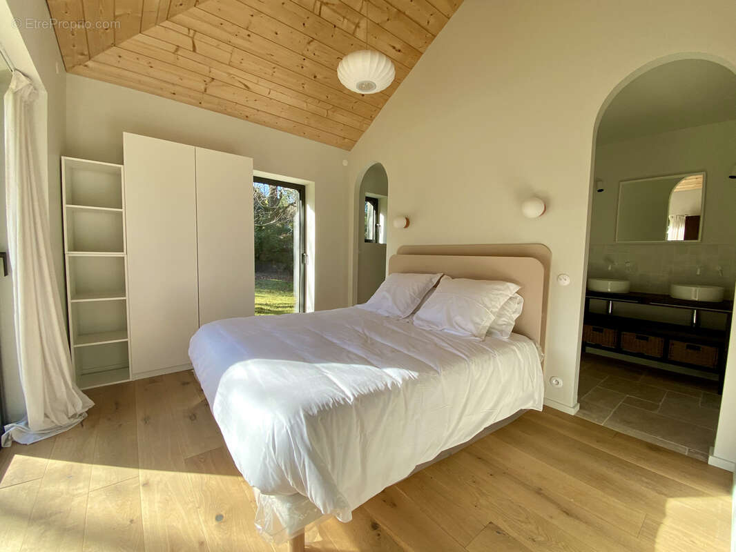 Maison à MOLIETS-ET-MAA