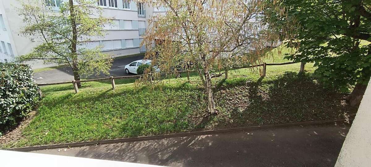 Appartement à vendre 3 pièces CLERMONT FERRAND (63) - photo 5