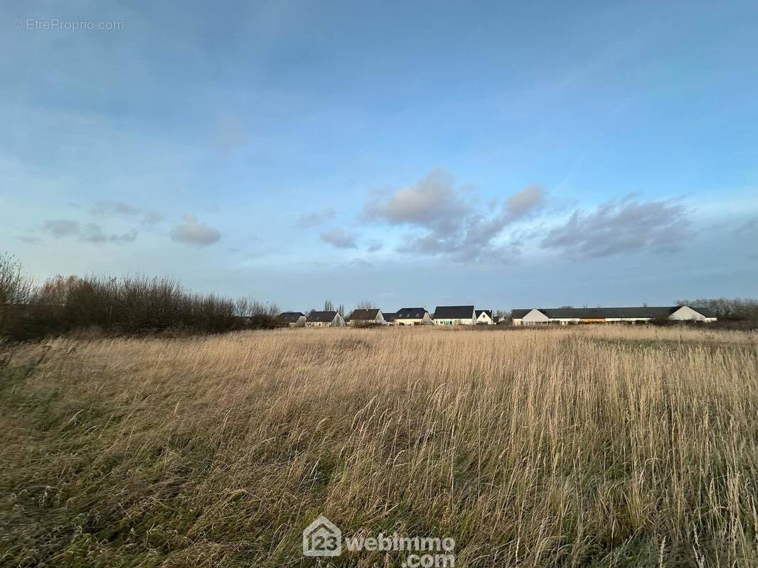 Magnifique terrain industriel et commercial - Terrain à CHAMBRY