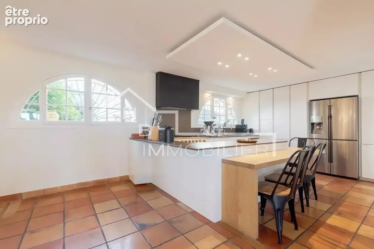 Maison 233 m² à La Colle-Sur-Loup  - photo 10