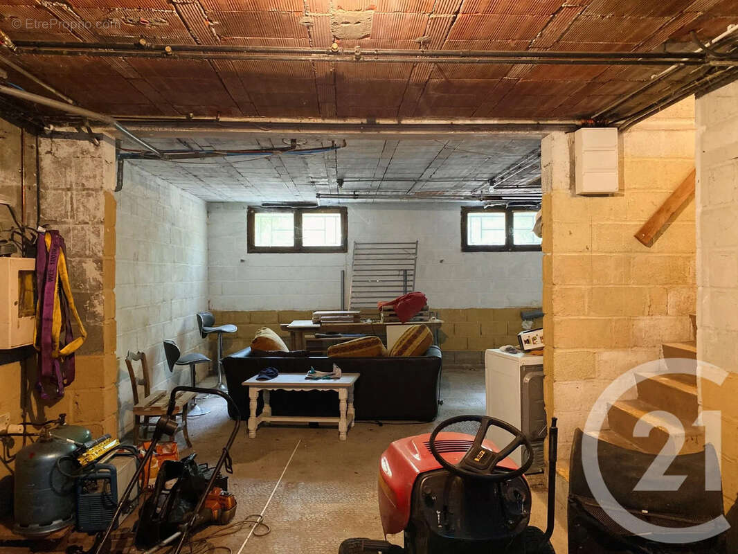 Maison 65 m² à Arquian  - photo 9