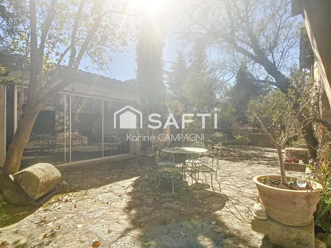 Photo 5 - Maison à ROBION