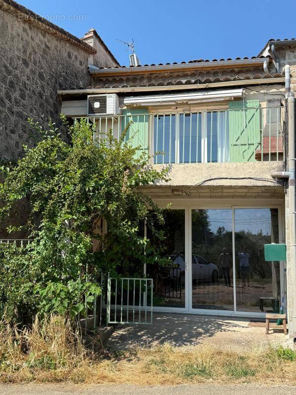 Maison à SANILHAC