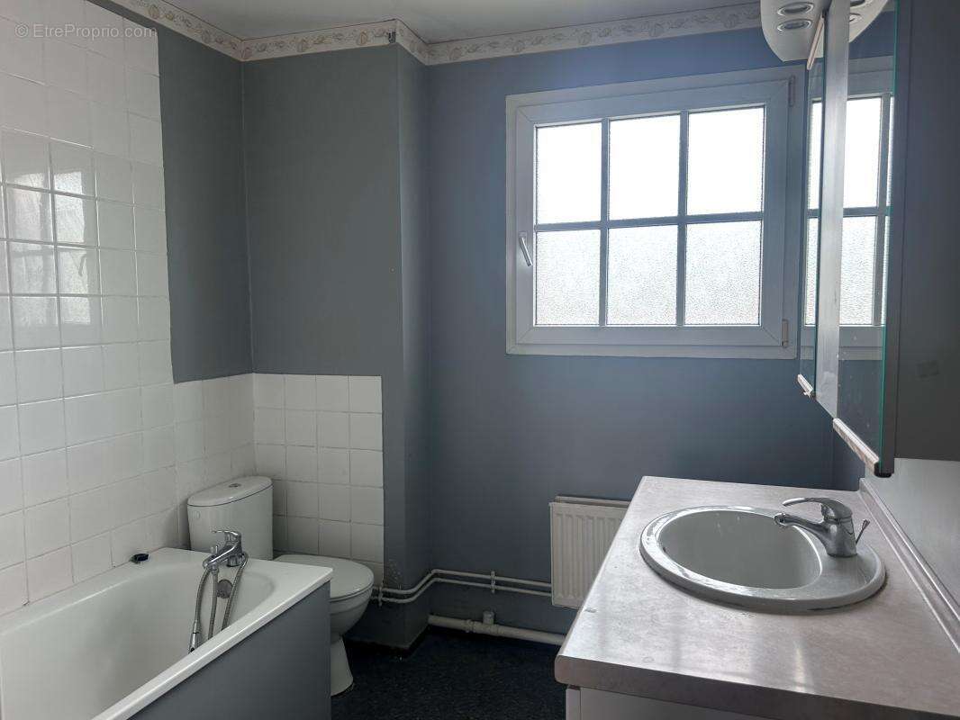 LENS - Maison T5 de 102 m² - photo 8