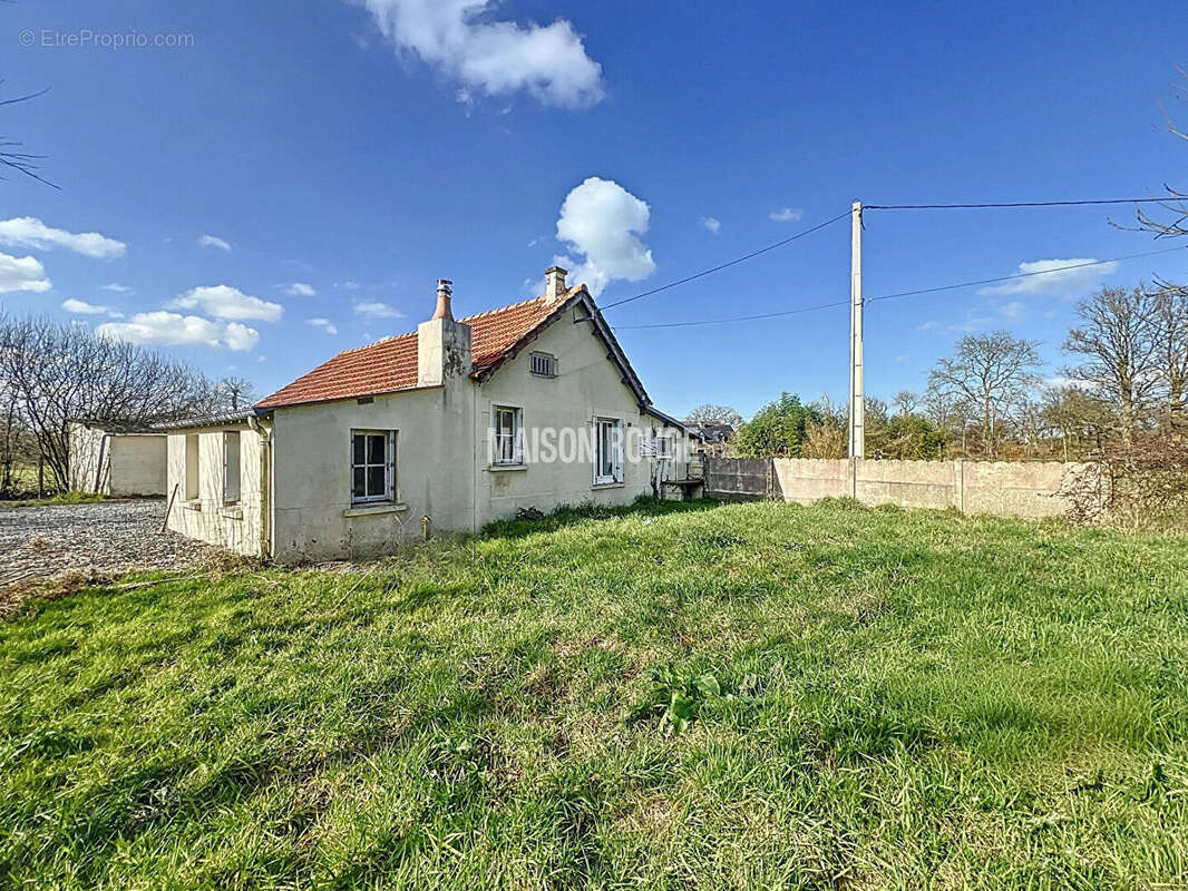 Maison à SAINT-PIERRE-DE-PLESGUEN