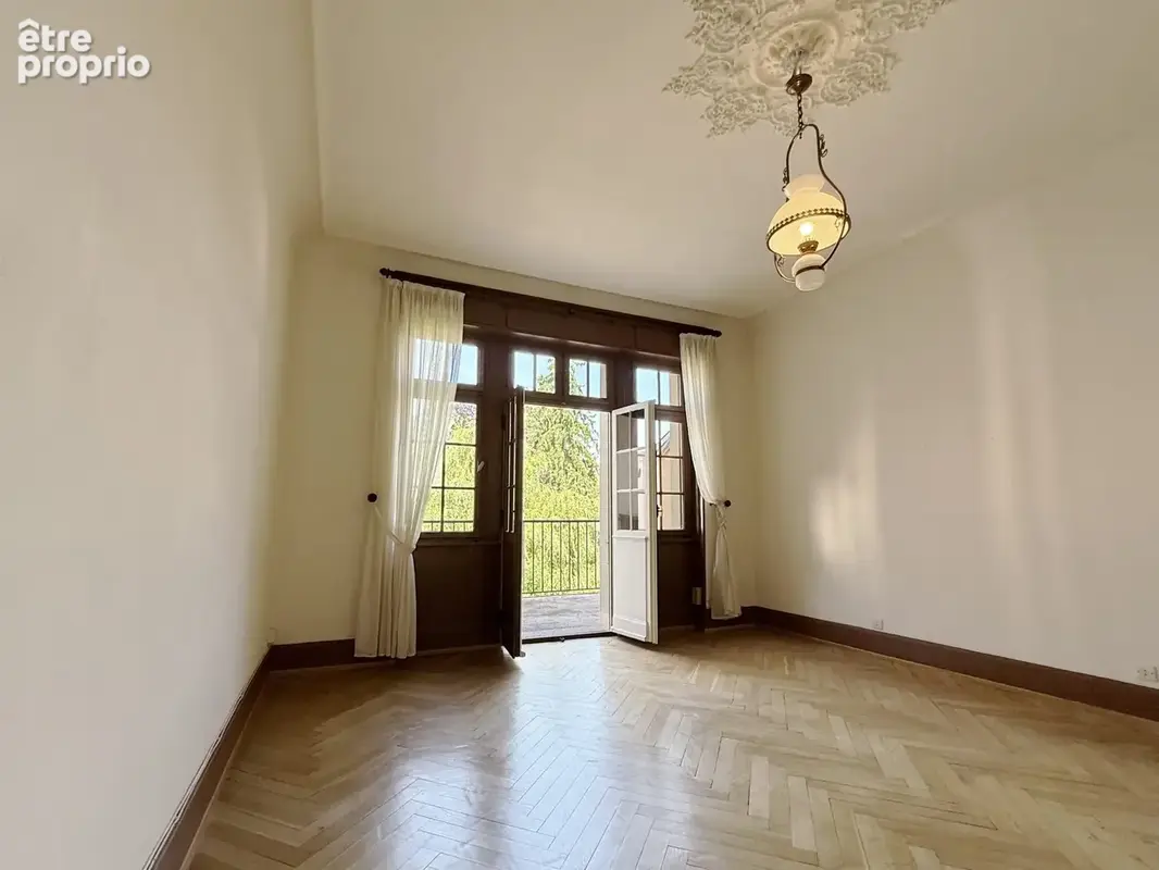 Maison 10 pièces 257 m² à vendre à Strasbourg (67000) - photo 9