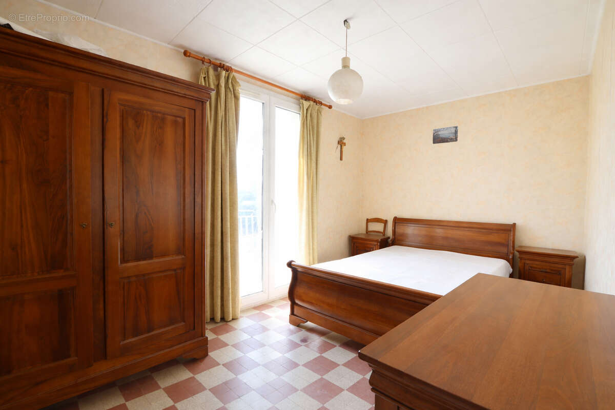 Appartement à MARSEILLE-12E