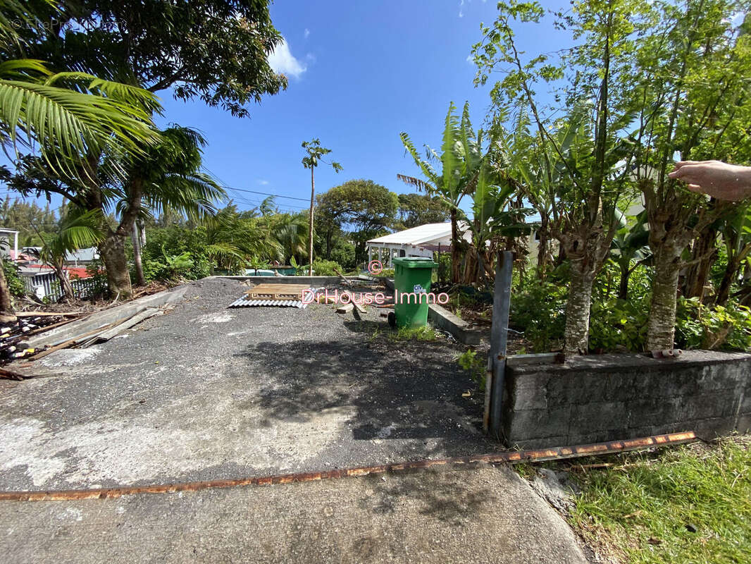 Maison à SAINT-PHILIPPE