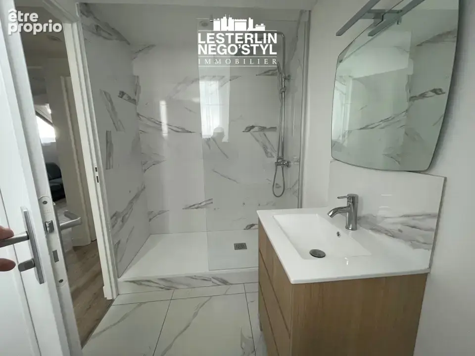 Appartement 310 m² à Le Havre  - photo 2