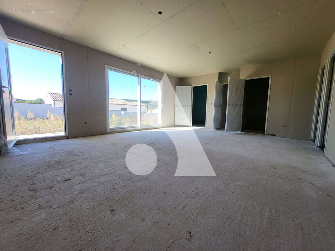 Maison à MALEMORT-DU-COMTAT