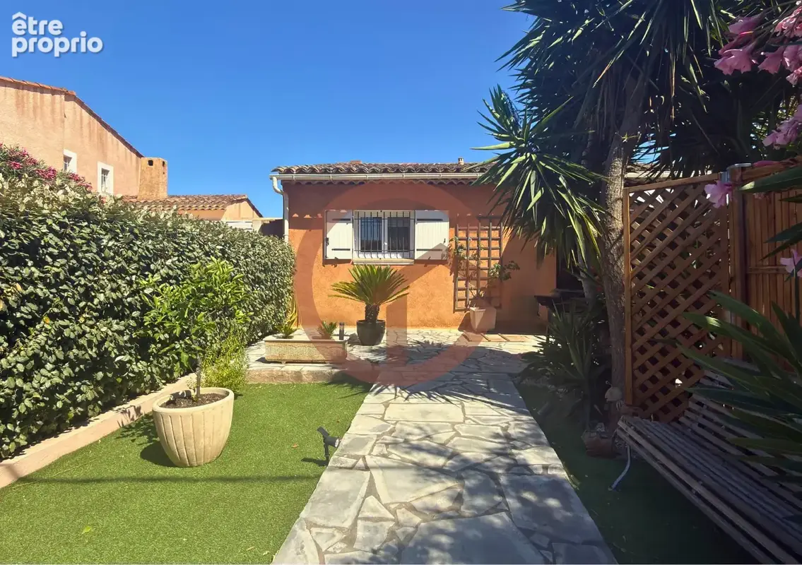 Viager libre   saint-aygulf   villa 158 m2 avec fort potentiel locatif - femme de 92 ans - photo 3