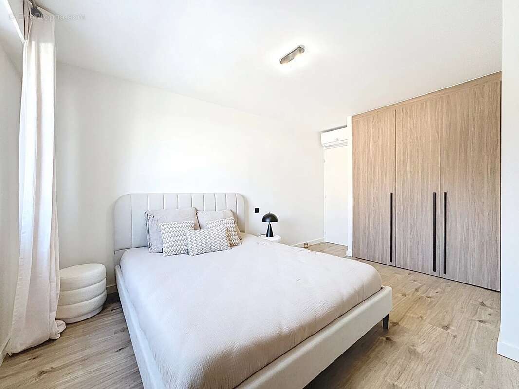 Appartement à SAINT-RAPHAEL