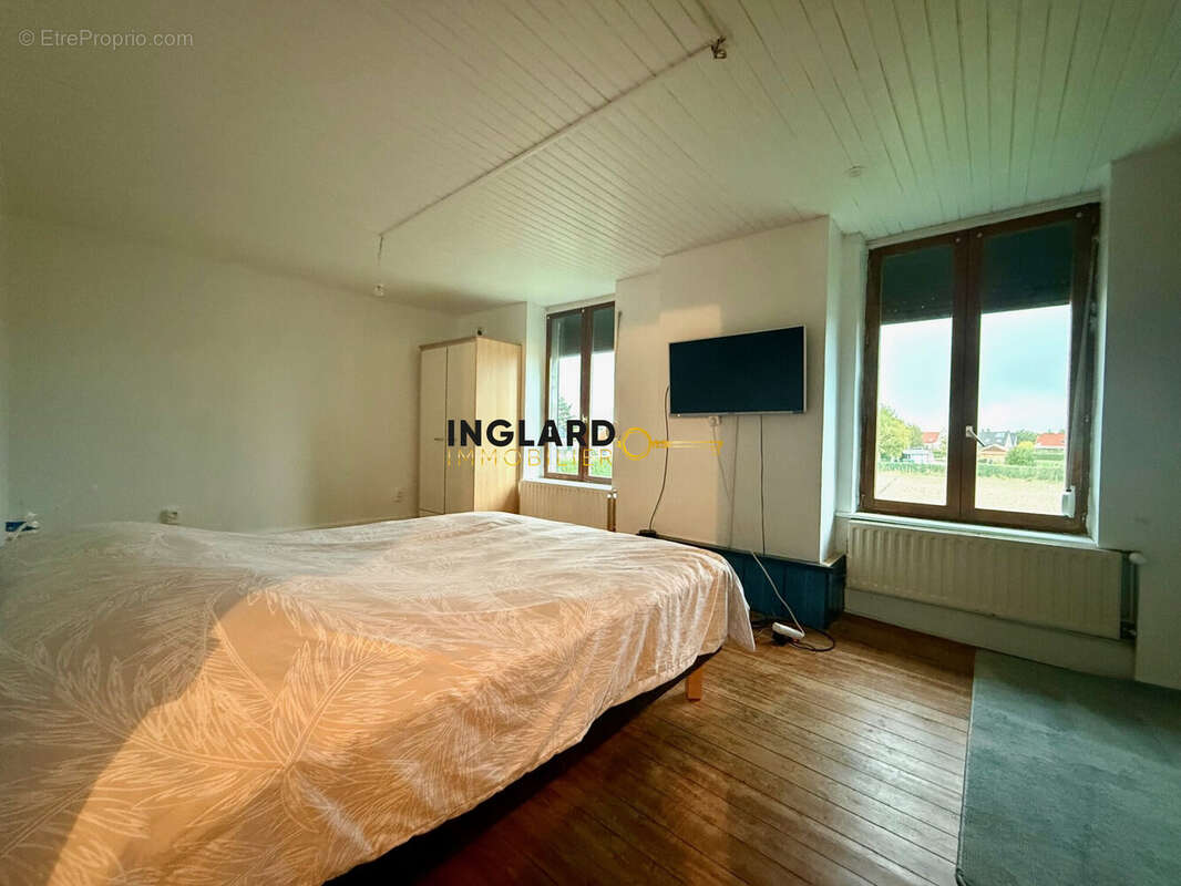 Appartement à OYE-PLAGE