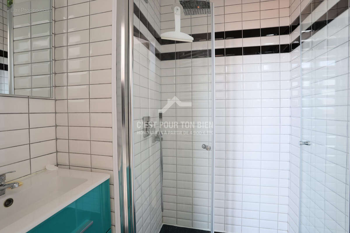 Appartement à HELLEMMES-LILLE