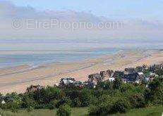 Maison à BONNEVILLE-SUR-TOUQUES