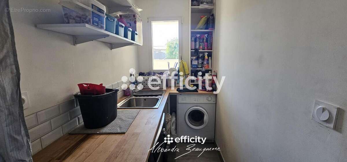 Maison 156 m² à Fors  - photo 5
