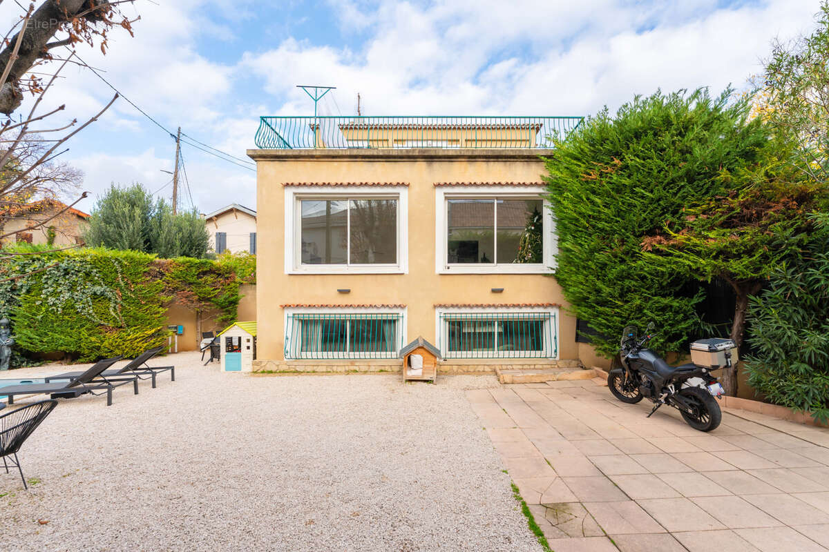 Maison à MARSEILLE-12E